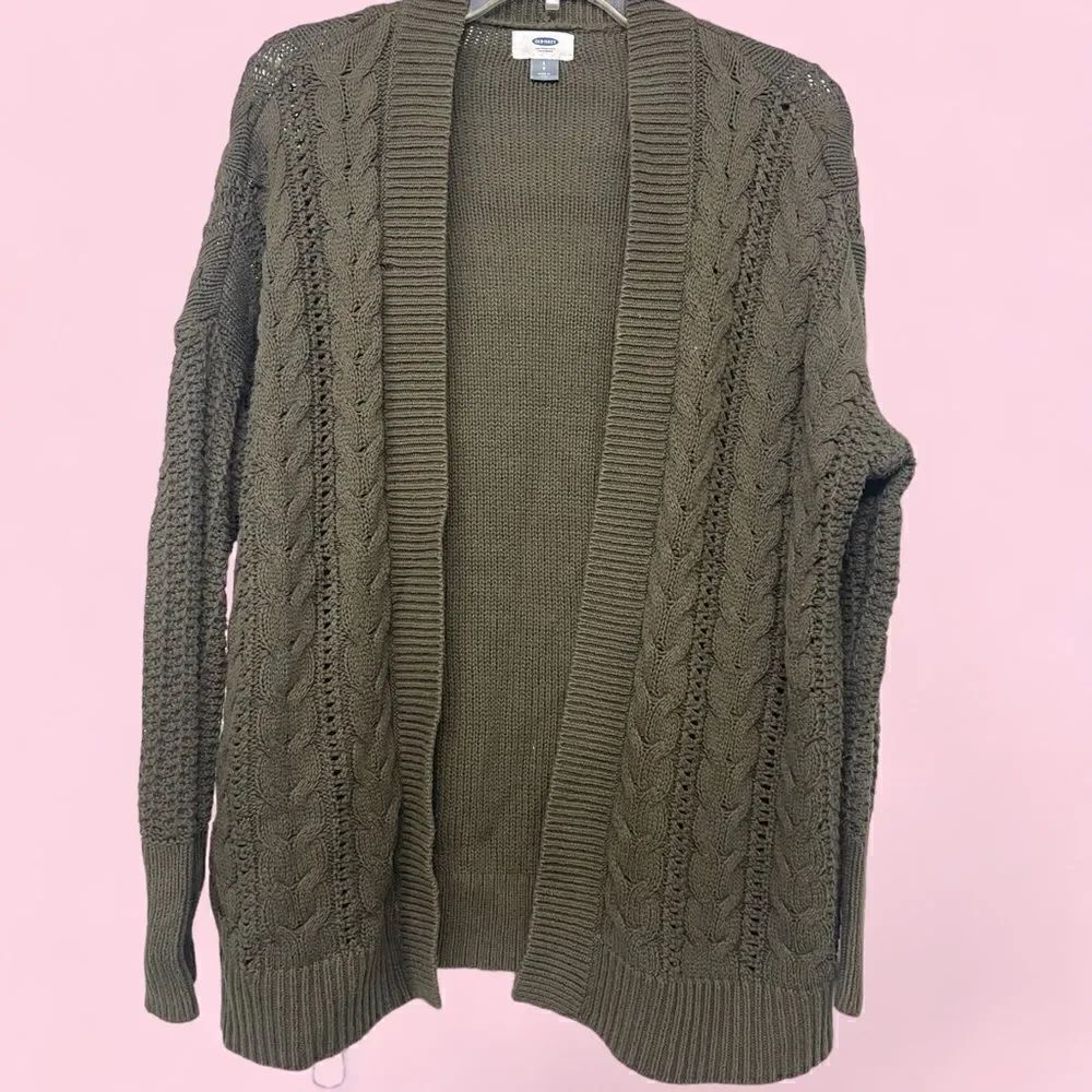Old Navy - Picture 2 of 5